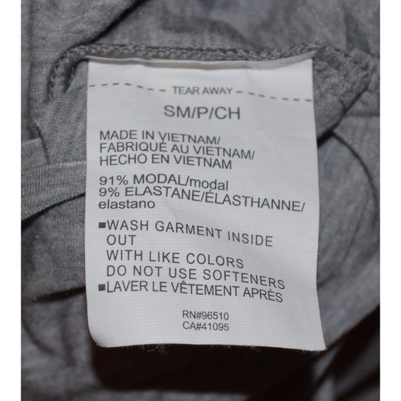 Under Armour Loose Gray Shirt size Small - Picture 6 of 7